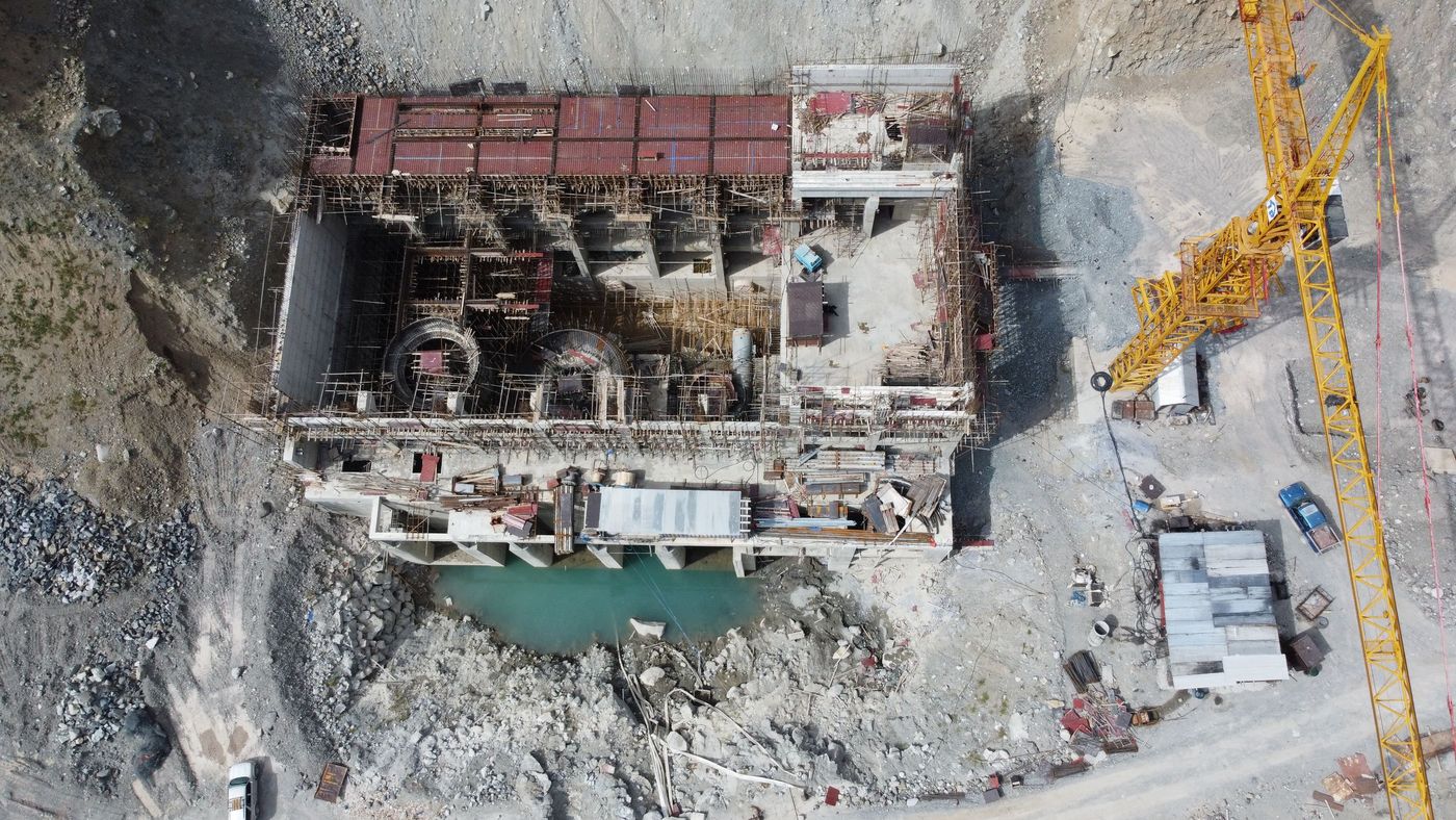 Obra de edificación en fase de estructura